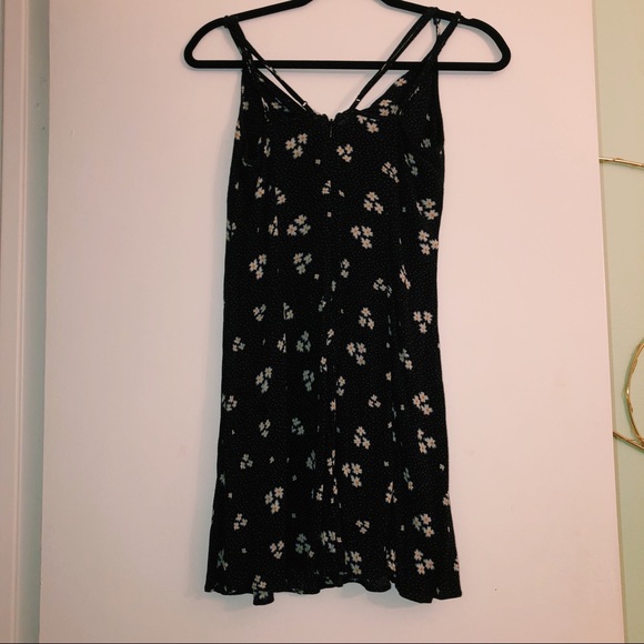 summer dress 🌻 - Picture 3 of 4